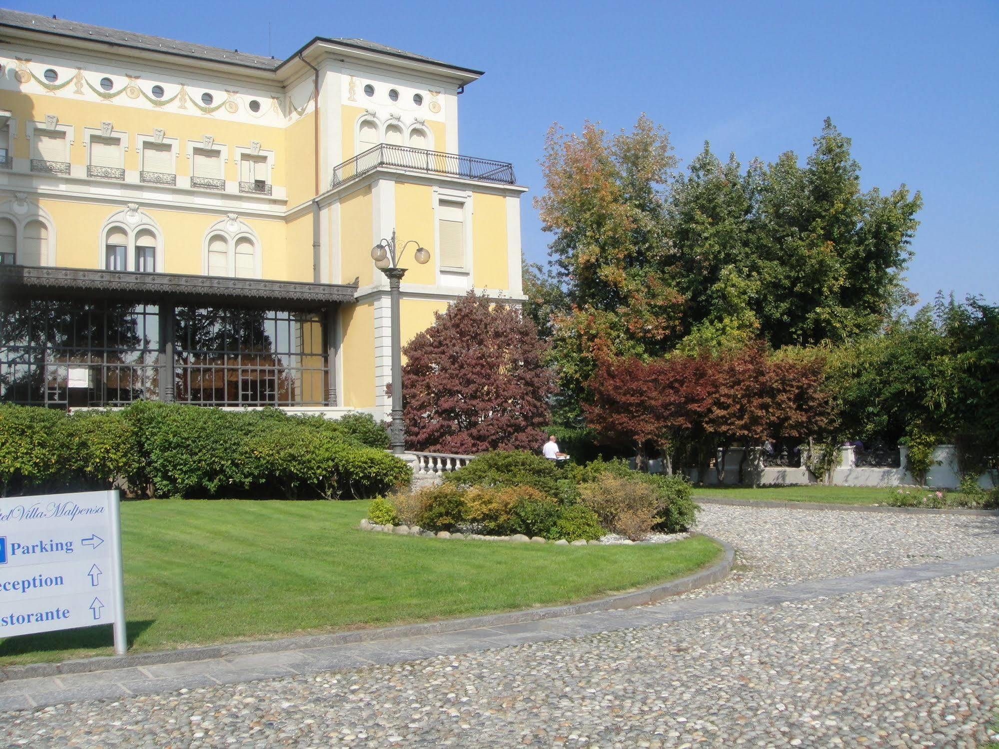 Hotel Villa Malpensa Vizzola Ticino Exterior photo